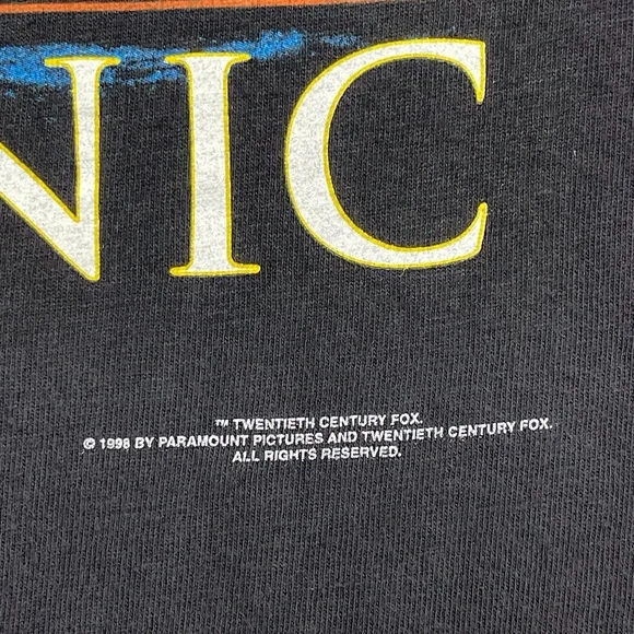 Vintage 1998 Titanic Movie promo T-shirt - Picture 3 of 5